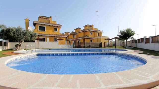 3 bedroom Villa for sale in Ciudad Quesada, Rojales with pool - € 295,000 (Ref: 9483938)