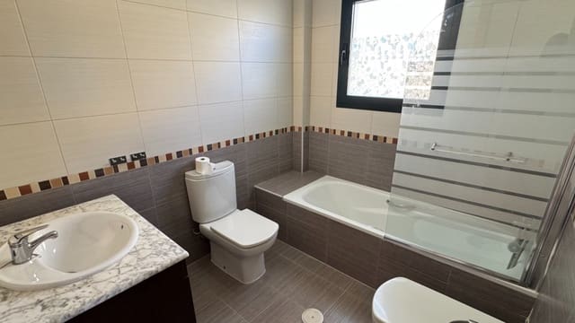 3 bedroom Villa for sale in Ciudad Quesada, Rojales with pool - € 295,000 (Ref: 9483938)