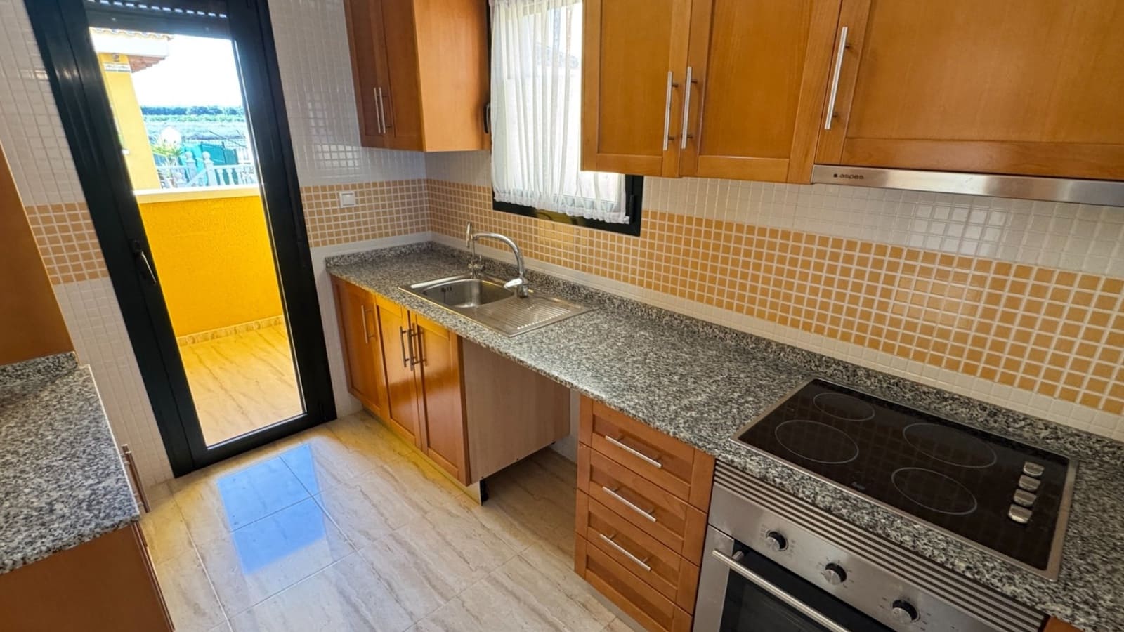 3 bedroom Villa for sale in Ciudad Quesada with pool - € 295,000 (Ref: 9483938)