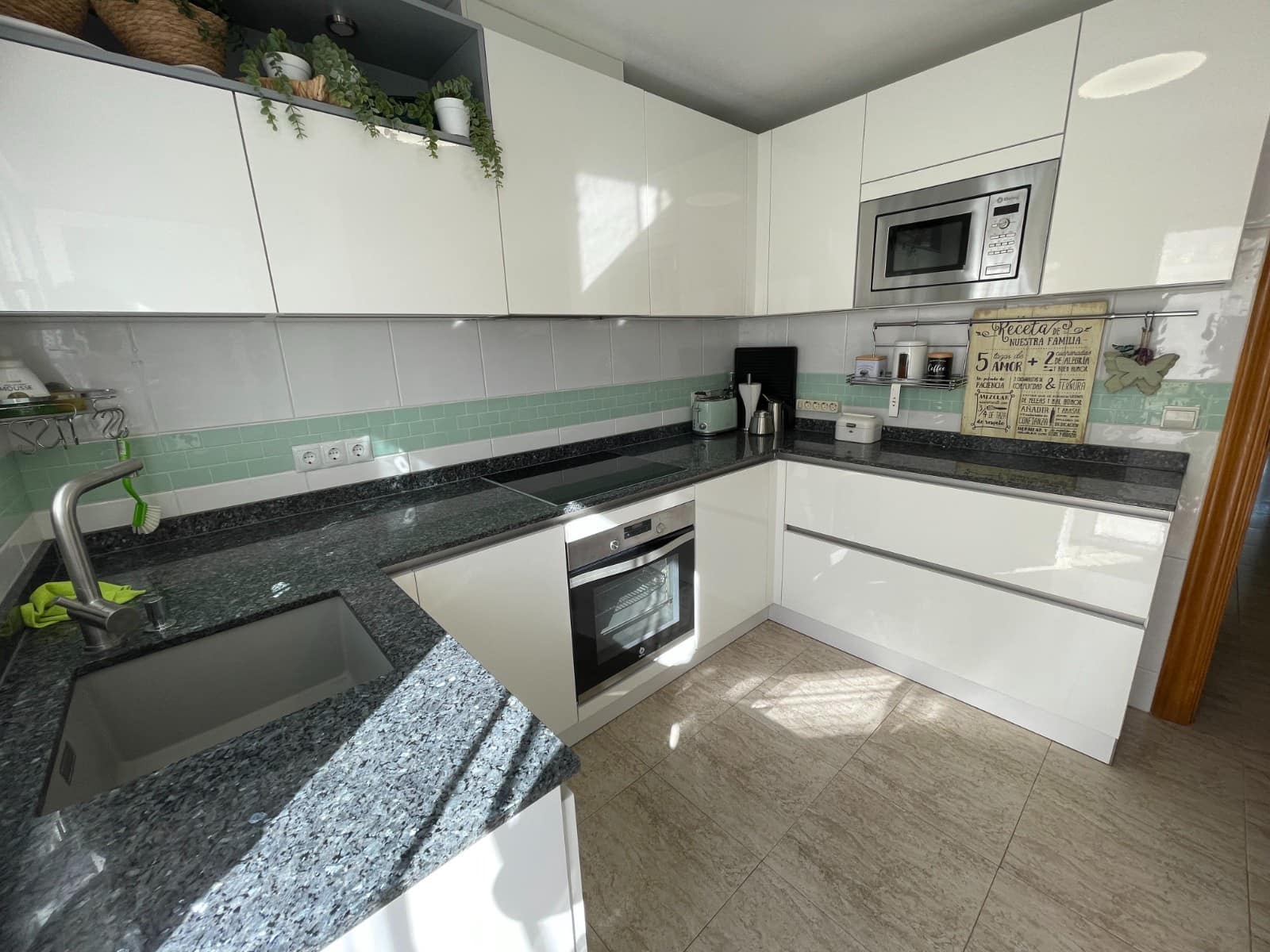 3 bedroom Townhouse for sale in Torre de la Horadada with pool - € 399,000 (Ref: 9489968)