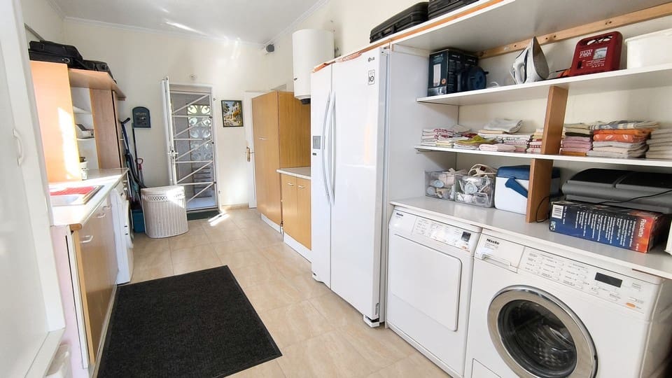 3 bedroom Villa for sale in Ciudad Quesada with pool garage - € 525,000 (Ref: 9500627)