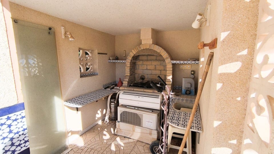 3 bedroom Villa for sale in Ciudad Quesada with pool garage - € 525,000 (Ref: 9500627)