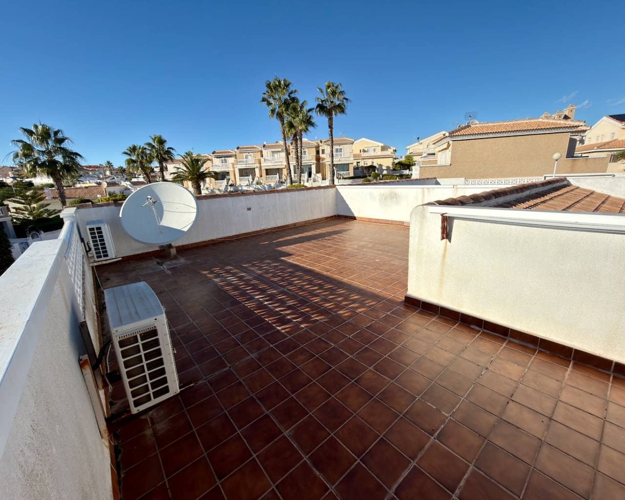 3 bedroom Semi-detached Villa for sale in Ciudad Quesada with pool - € 225,000 (Ref: 9503118)