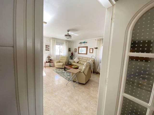 3 soverom Kjedet enebolig til salgs i Ciudad Quesada, Rojales med svømmebasseng - € 240 000 (Ref: 9506460)