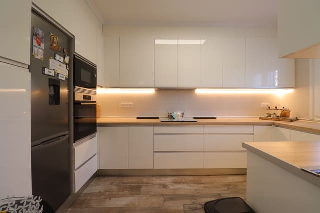 4 sypialnia Willa na sprzedaż w Villamartin, Orihuela z basenem - 434 950 € (Ref: 9516531)