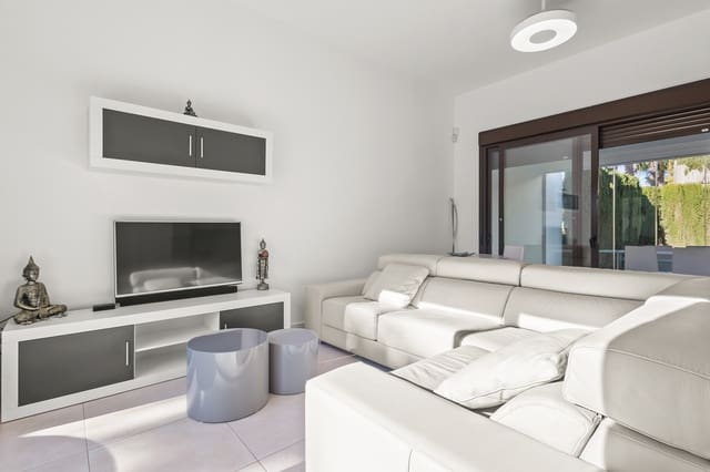 3 soveværelse Semi-Rækkehus til salg i Algorfa med swimmingpool - € 349.995 (Ref: 9524626)