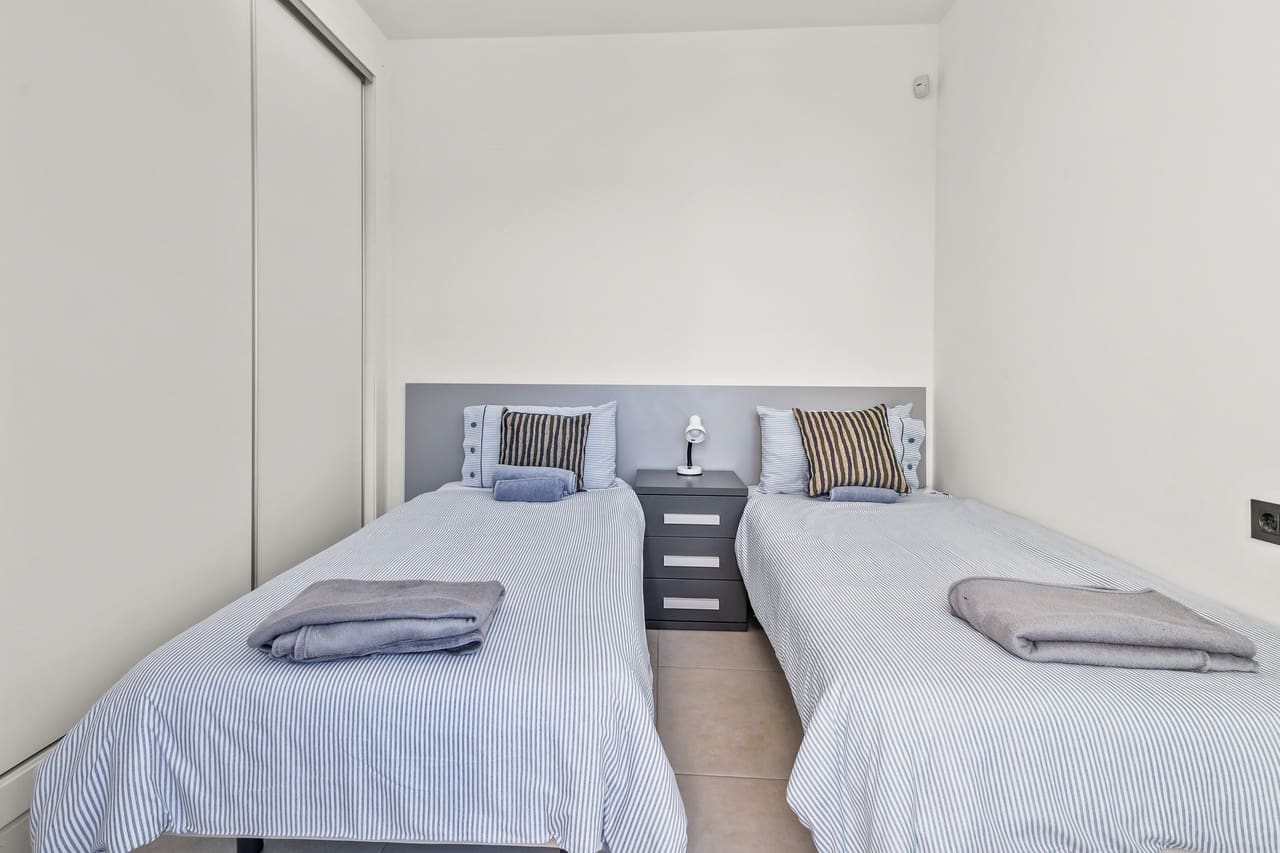 3 soveværelse Semi-Rækkehus til salg i Algorfa med swimmingpool - € 349.995 (Ref: 9524626)