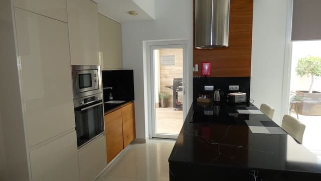 3 camera da letto Villa in vendita in Ciudad Quesada, Rojales con piscina - 399.999 € (Rif: 9525292)