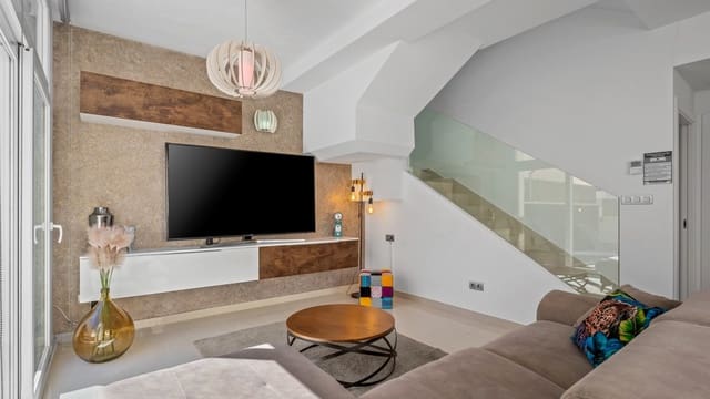 3 makuuhuone Huvila myytävänä paikassa Ciudad Quesada, Rojales mukana uima-altaan - 399 999 € (Ref: 9525292)