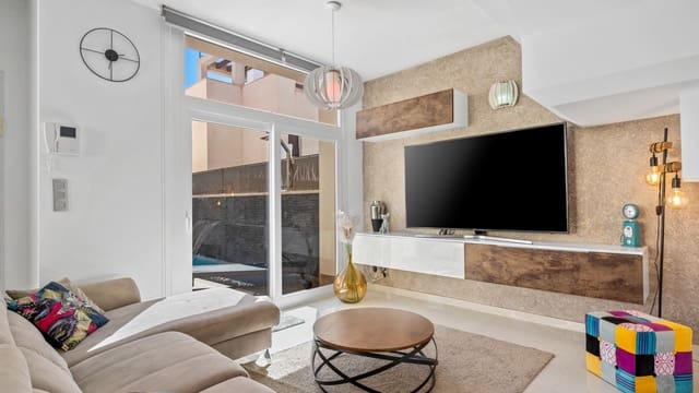 3 makuuhuone Huvila myytävänä paikassa Ciudad Quesada, Rojales mukana uima-altaan - 399 999 € (Ref: 9525292)