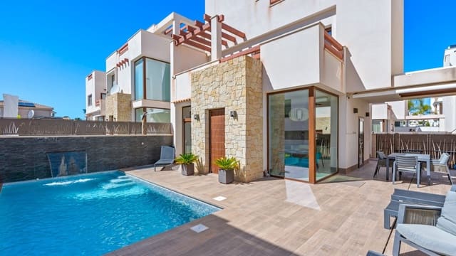 3 makuuhuone Huvila myytävänä paikassa Ciudad Quesada, Rojales mukana uima-altaan - 399 999 € (Ref: 9525292)