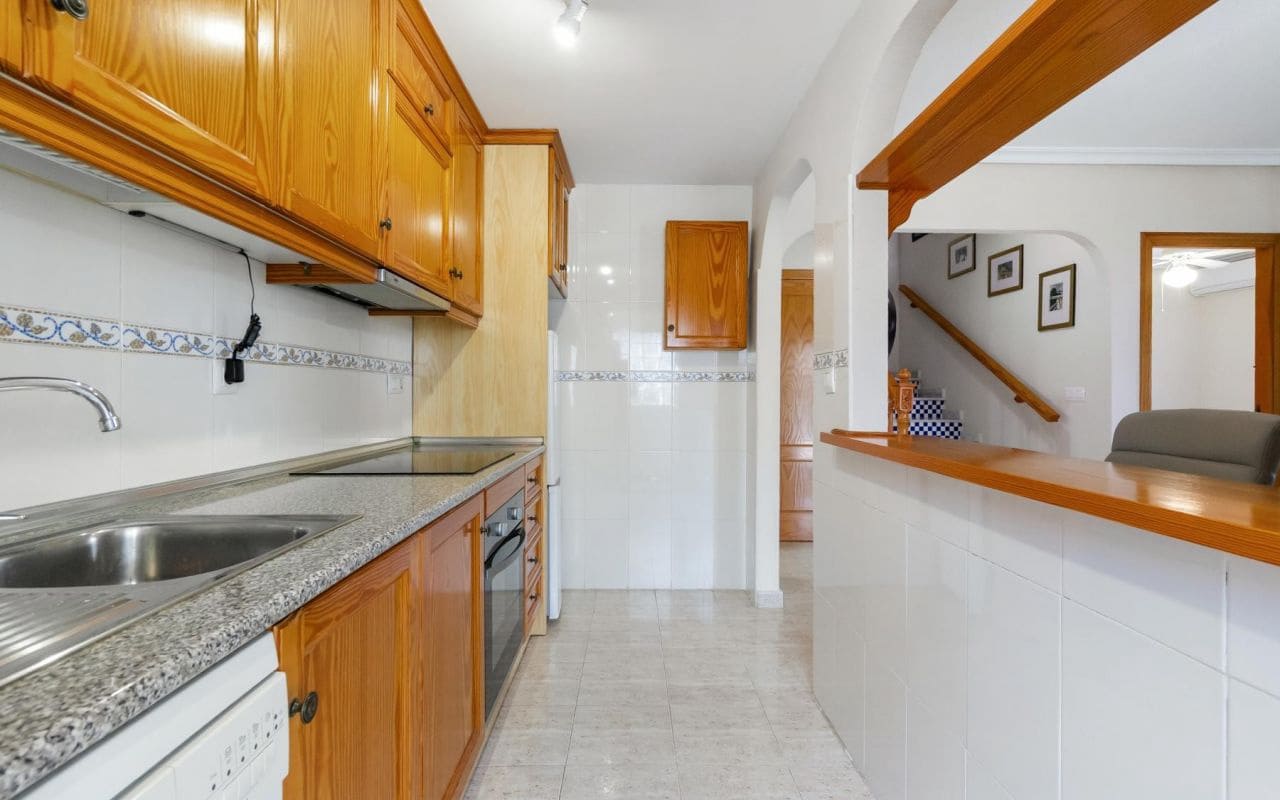 3 soverom Hus til salgs i Playa Flamenca med svømmebasseng - € 239 000 (Ref: 9525667)