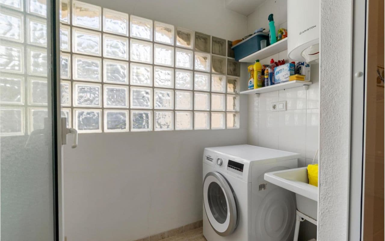 3 soverom Hus til salgs i Playa Flamenca med svømmebasseng - € 239 000 (Ref: 9525667)