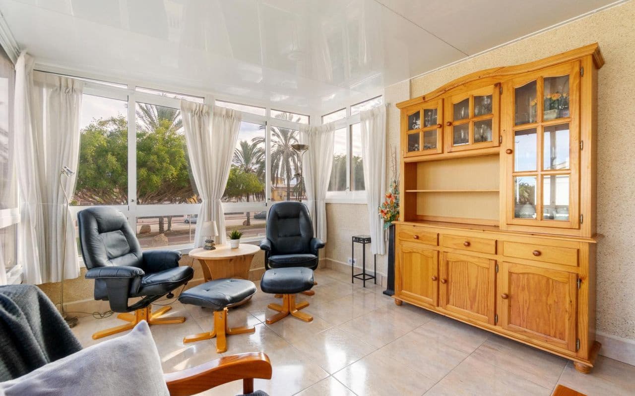 3 soverom Hus til salgs i Playa Flamenca med svømmebasseng - € 239 000 (Ref: 9525667)