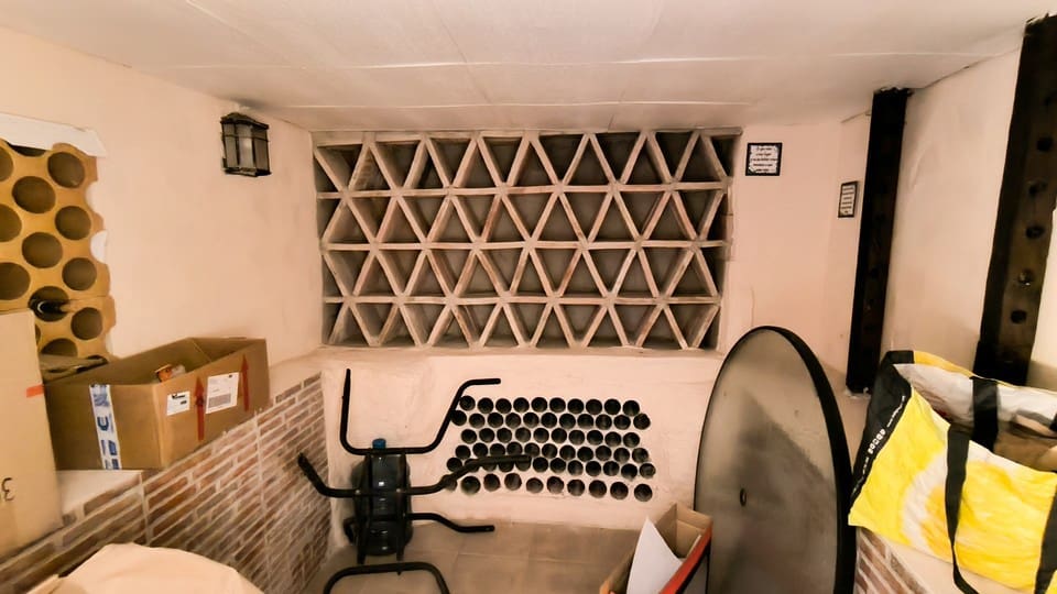 2 bedroom Bungalow for sale in Ciudad Quesada with pool - € 165,000 (Ref: 9528335)