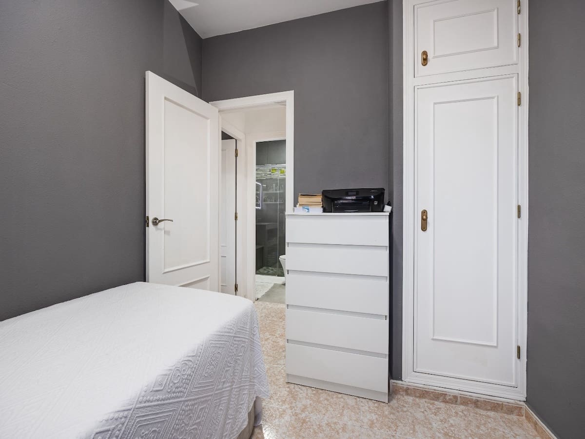 Casa de 2 habitaciones en Torrevieja en venta con piscina - 160.000 € (Ref: 9531995)