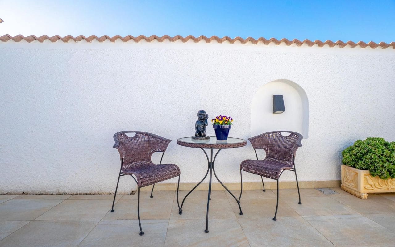 3 soveværelse Semi-Rækkehus til salg i Torrevieja med swimmingpool garage - € 359.000 (Ref: 9539625)