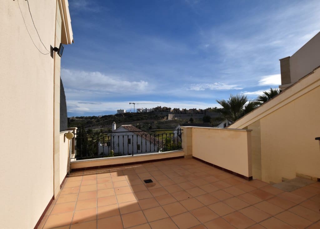 2 bedroom Bungalow for sale in Algorfa with pool - € 225,000 (Ref: 9542044)