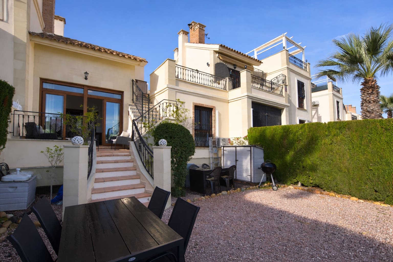 2 bedroom Bungalow for sale in Algorfa with pool - € 225,000 (Ref: 9542044)