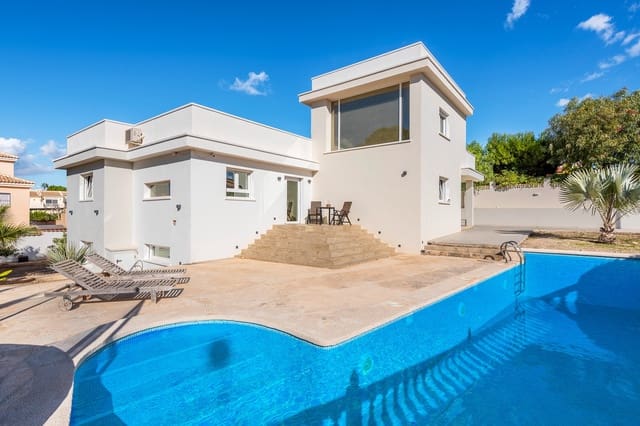 4 camera da letto Villa in vendita in Ciudad Quesada, Rojales con piscina - 549.000 € (Rif: 9553165)