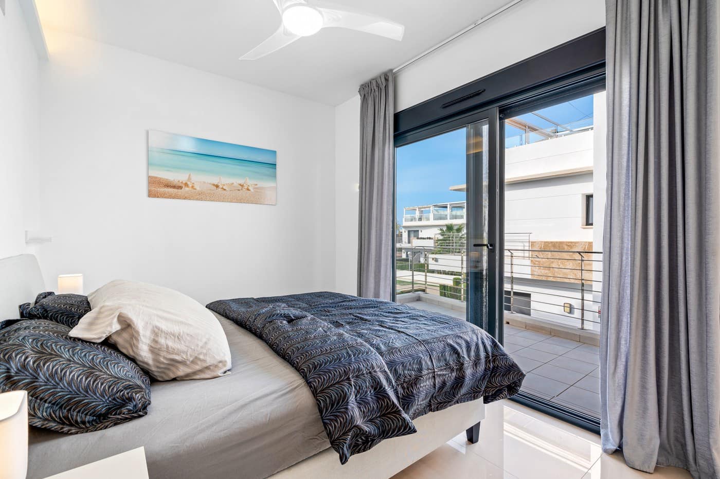 3 soverom Kjedet enebolig til salgs i Ciudad Quesada med svømmebasseng - € 399 000 (Ref: 9556194)