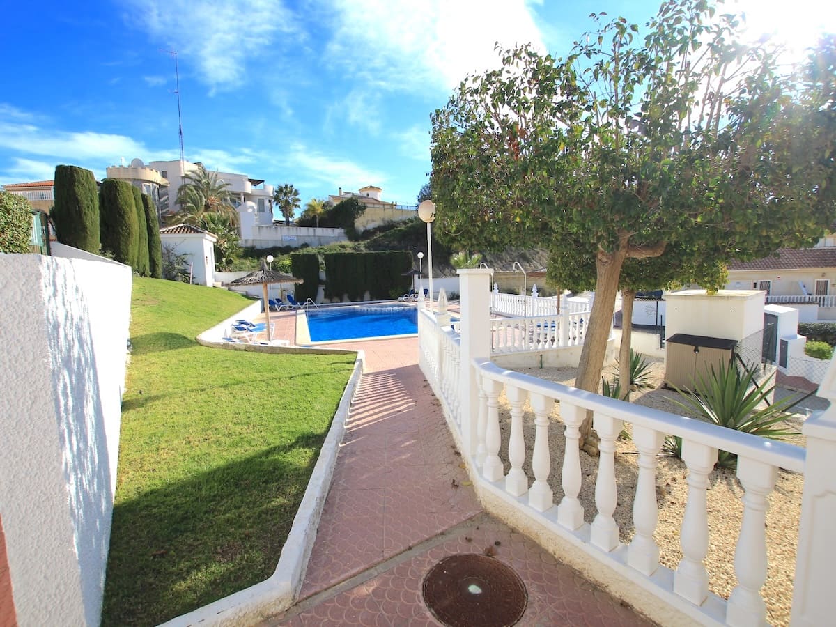 2 Zimmer Apartment zu verkaufen in Ciudad Quesada mit Pool - 139.950 € (Ref: 9562225)