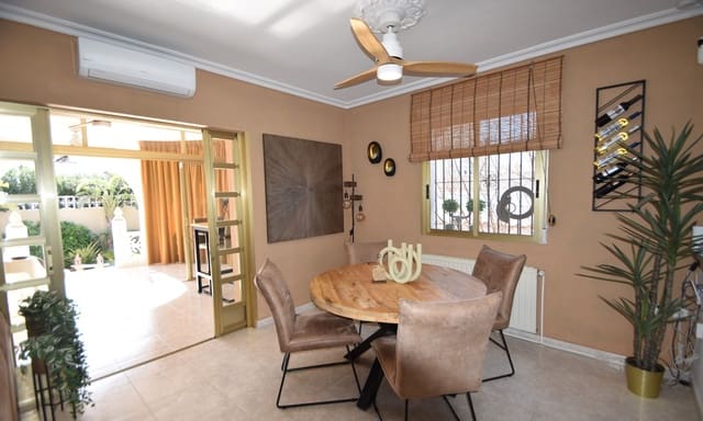 3 camera da letto Villa in vendita in Ciudad Quesada, Rojales con piscina - 398.000 € (Rif: 9562226)