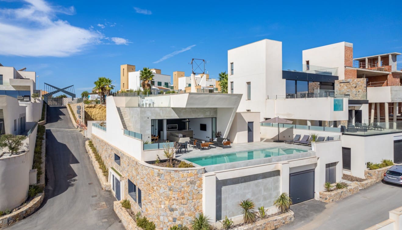 5 soveværelse Villa til salg i Ciudad Quesada med swimmingpool garage - € 990.000 (Ref: 9569482)