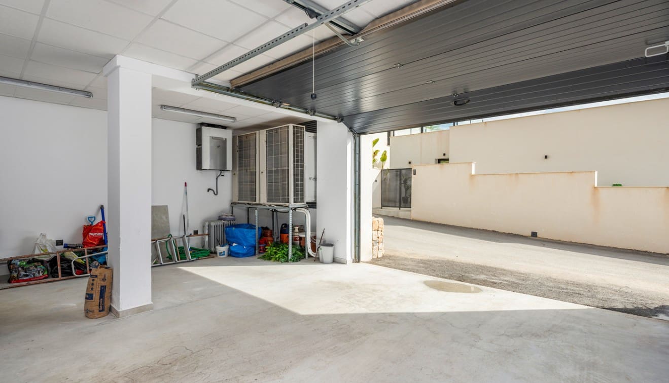 5 soveværelse Villa til salg i Ciudad Quesada med swimmingpool garage - € 990.000 (Ref: 9569482)