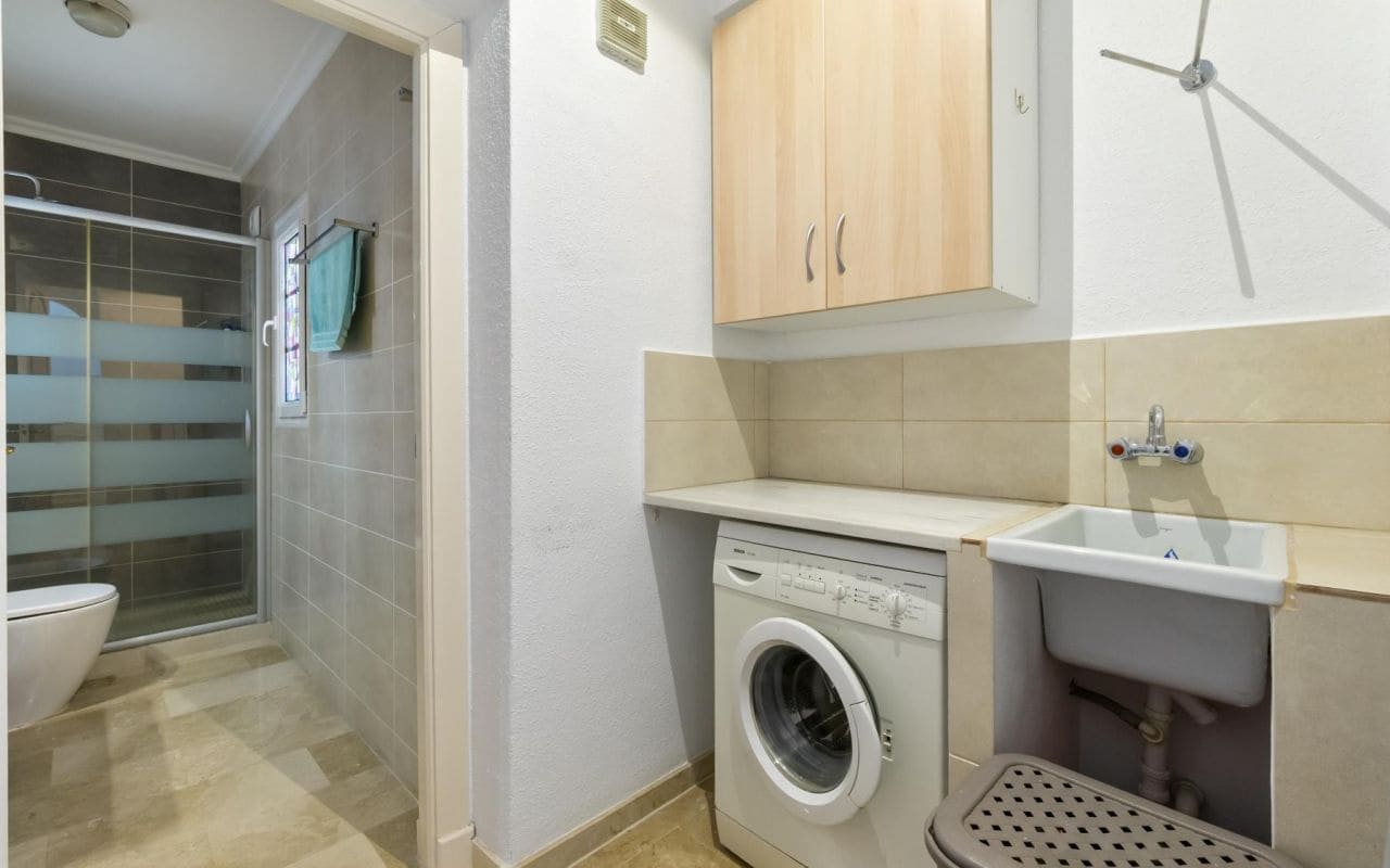 4 soveværelse Villa til salg i Los Dolses med swimmingpool garage - € 395.000 (Ref: 9588159)