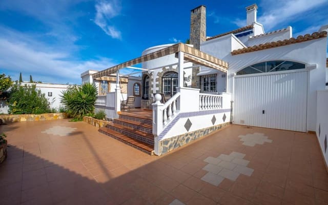 4 soveværelse Villa til salg i Los Dolses, Orihuela med swimmingpool garage - € 395.000 (Ref: 9588159)