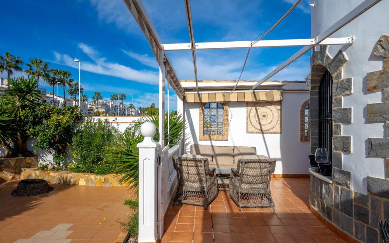 4 soveværelse Villa til salg i Los Dolses med swimmingpool garage - € 395.000 (Ref: 9588159)