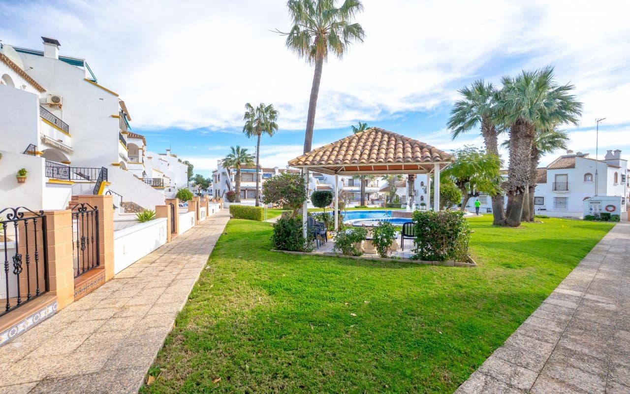 4 soveværelse Villa til salg i Los Dolses med swimmingpool garage - € 395.000 (Ref: 9588159)