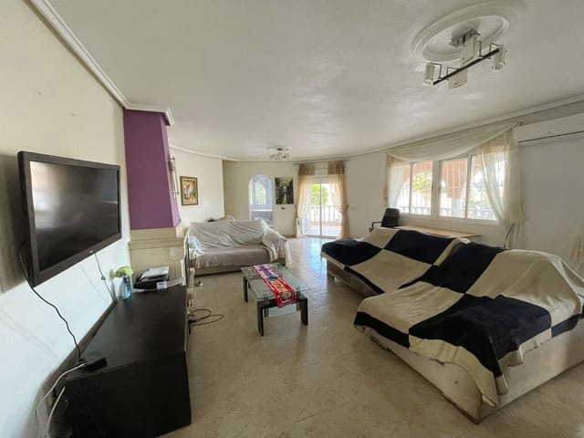 5 camera da letto Villa in vendita in Ciudad Quesada, Rojales con piscina - 450.000 € (Rif: 9588483)