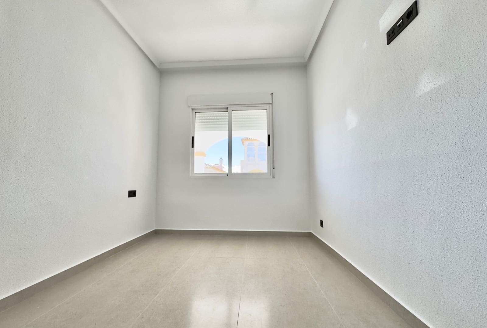 2 soveværelse Villa til salg i Algorfa med swimmingpool - € 259.000 (Ref: 9592219)