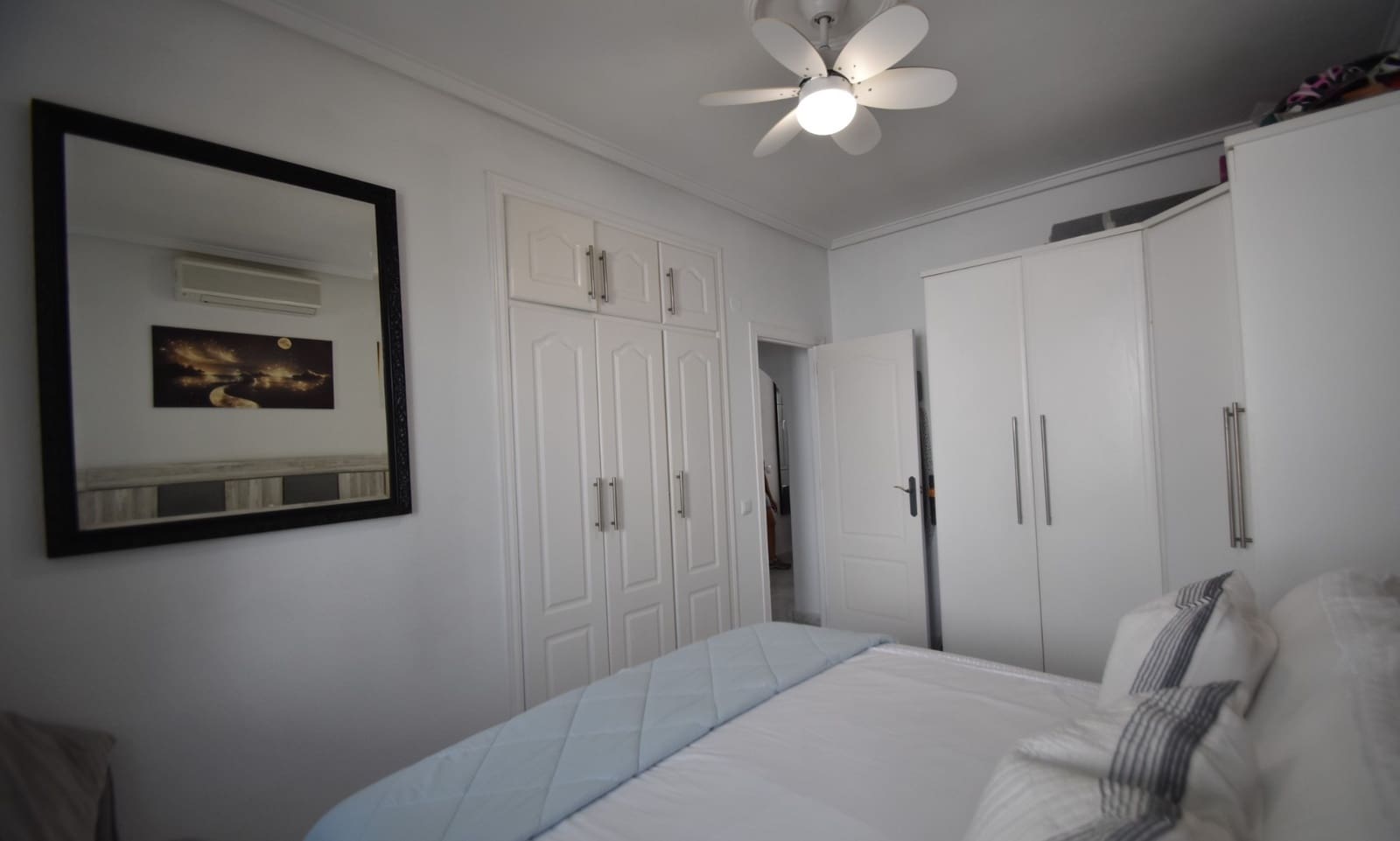 2 soveværelse Villa til salg i Ciudad Quesada med swimmingpool - € 279.000 (Ref: 9597154)