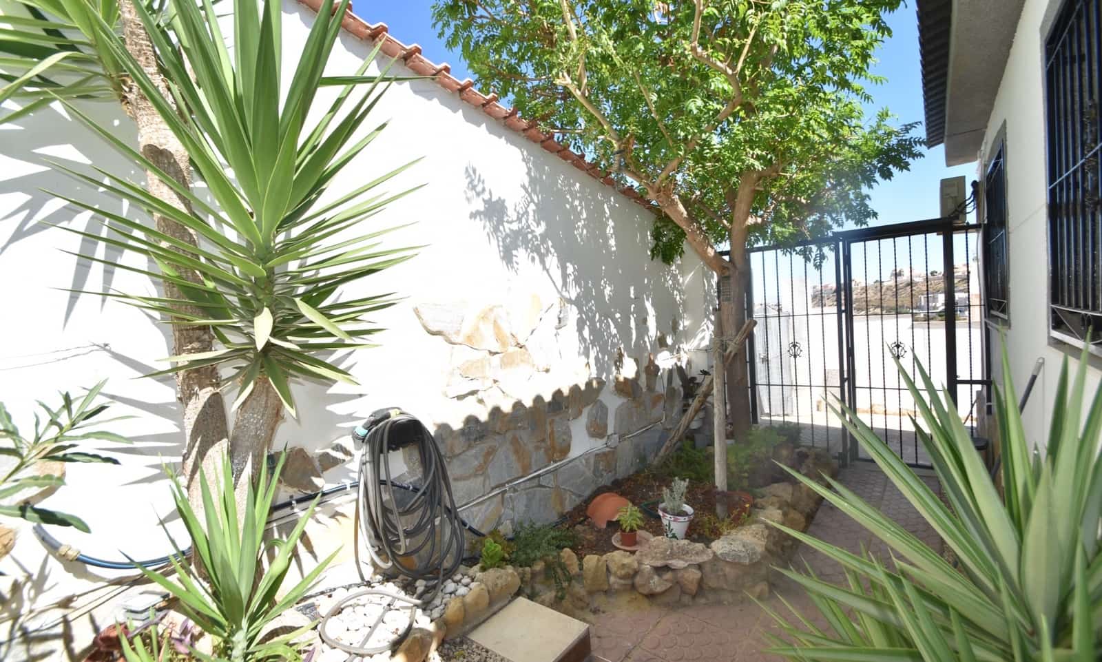 2 soveværelse Villa til salg i Ciudad Quesada med swimmingpool - € 279.000 (Ref: 9597154)