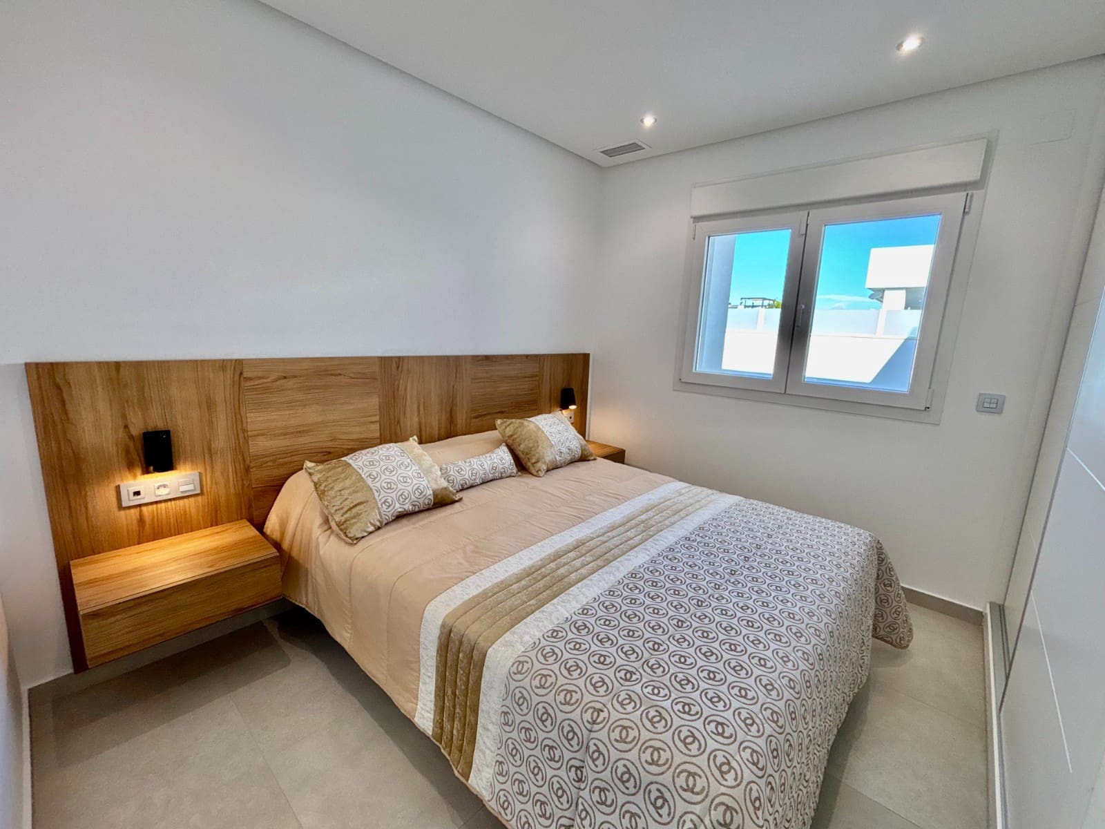 3 soveværelse Villa til salg i Benijofar med swimmingpool - € 569.500 (Ref: 9606392)