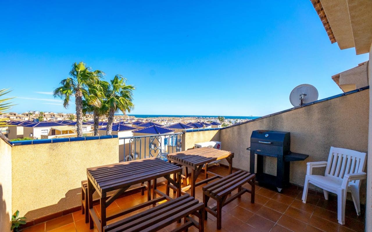 3 soveværelse Byhus til salg i Orihuela Costa med swimmingpool - € 195.000 (Ref: 9609554)