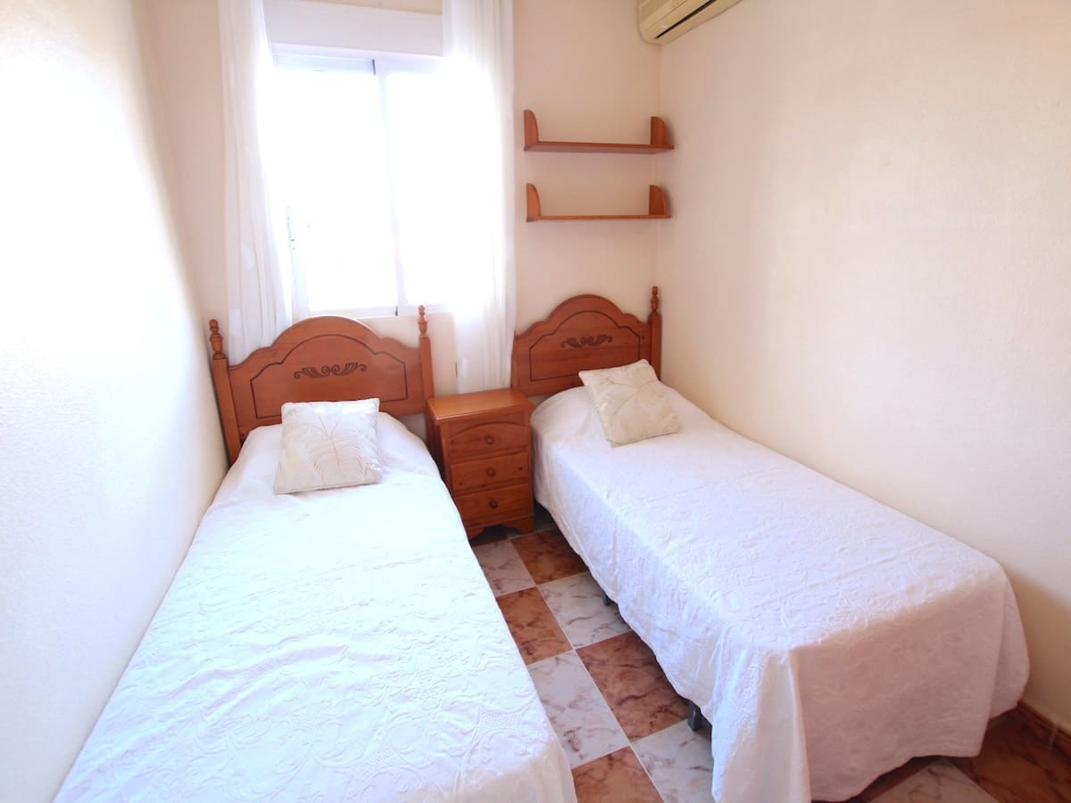 2 soverom Rekkehus til salgs i Cabo Roig med svømmebasseng - € 199 950 (Ref: 9614221)