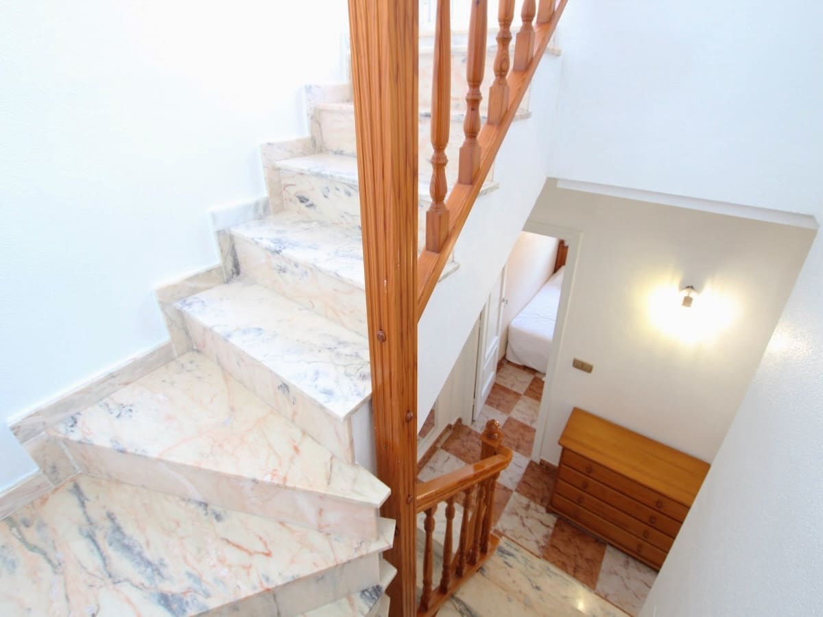 2 soverom Rekkehus til salgs i Cabo Roig med svømmebasseng - € 199 950 (Ref: 9614221)