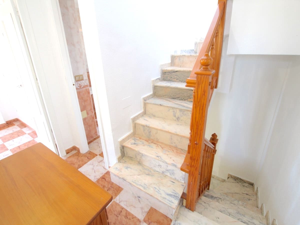 2 soverom Rekkehus til salgs i Cabo Roig med svømmebasseng - € 199 950 (Ref: 9614221)