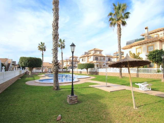 2 soverom Rekkehus til salgs i Cabo Roig, Orihuela med svømmebasseng - € 199 950 (Ref: 9614221)