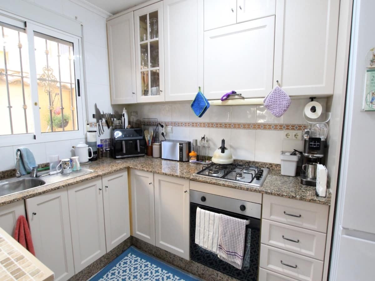 3 bedroom Townhouse for sale in Orihuela Costa with pool - € 184,950 (Ref: 9617104)