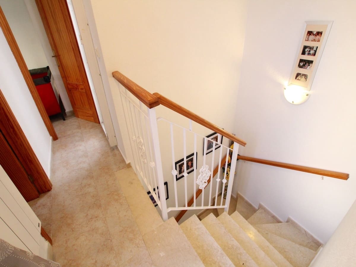 3 bedroom Townhouse for sale in Orihuela Costa with pool - € 184,950 (Ref: 9617104)