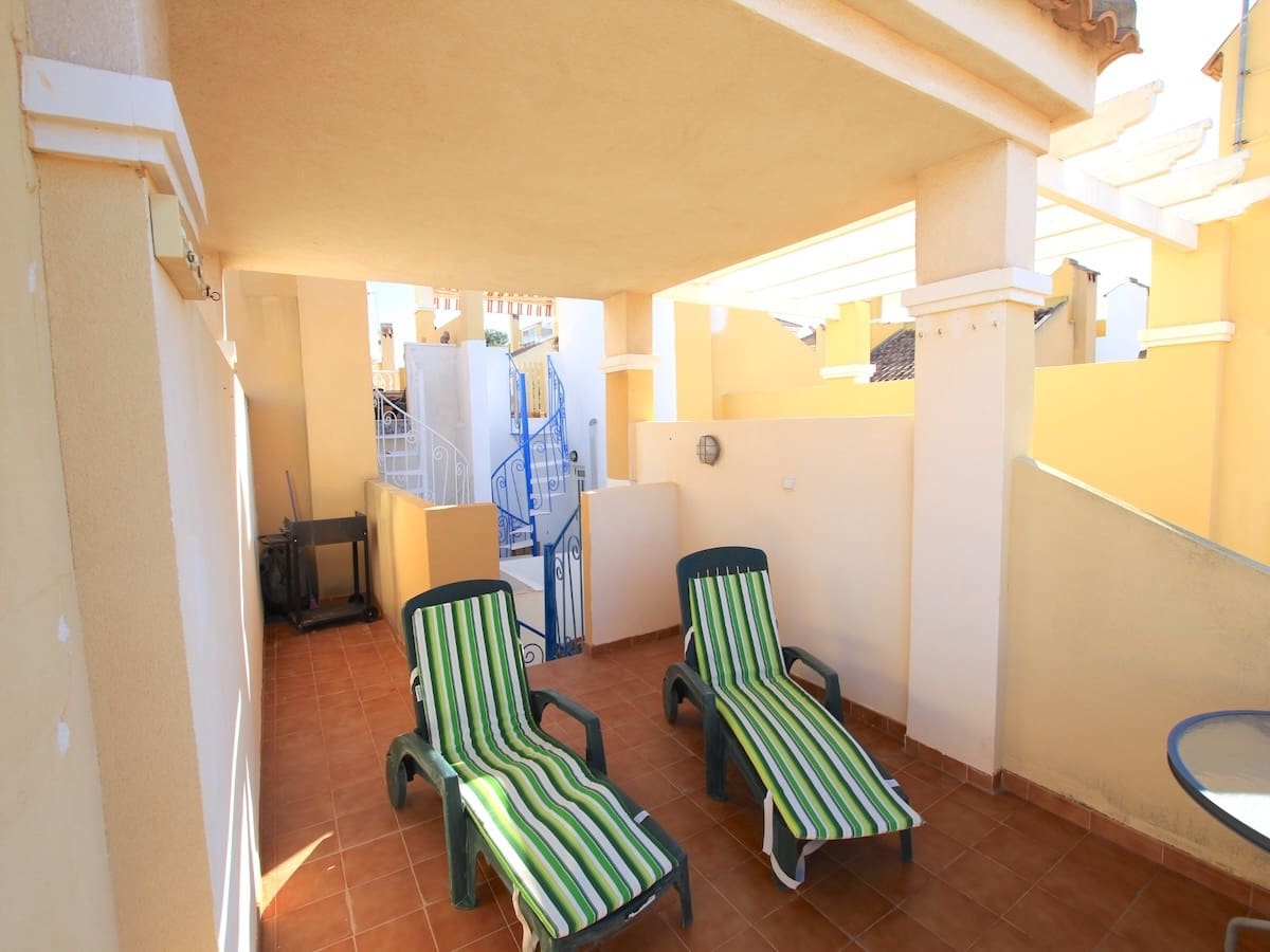 3 bedroom Townhouse for sale in Orihuela Costa with pool - € 184,950 (Ref: 9617104)