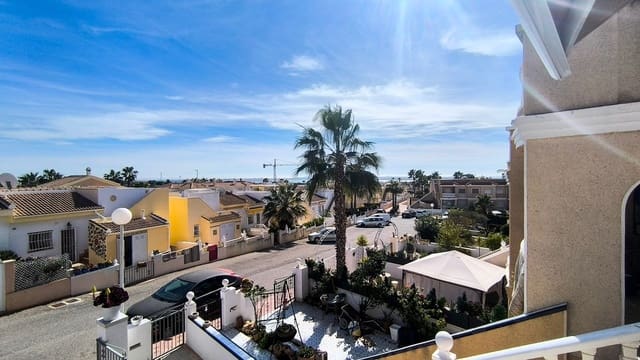 2 soveværelse Byhus til salg i Ciudad Quesada, Rojales med swimmingpool garage - € 265.000 (Ref: 9618477)