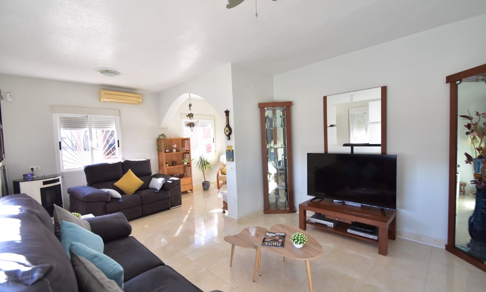 3 bedroom Villa for sale in Ciudad Quesada with pool - € 375,000 (Ref: 9626590)