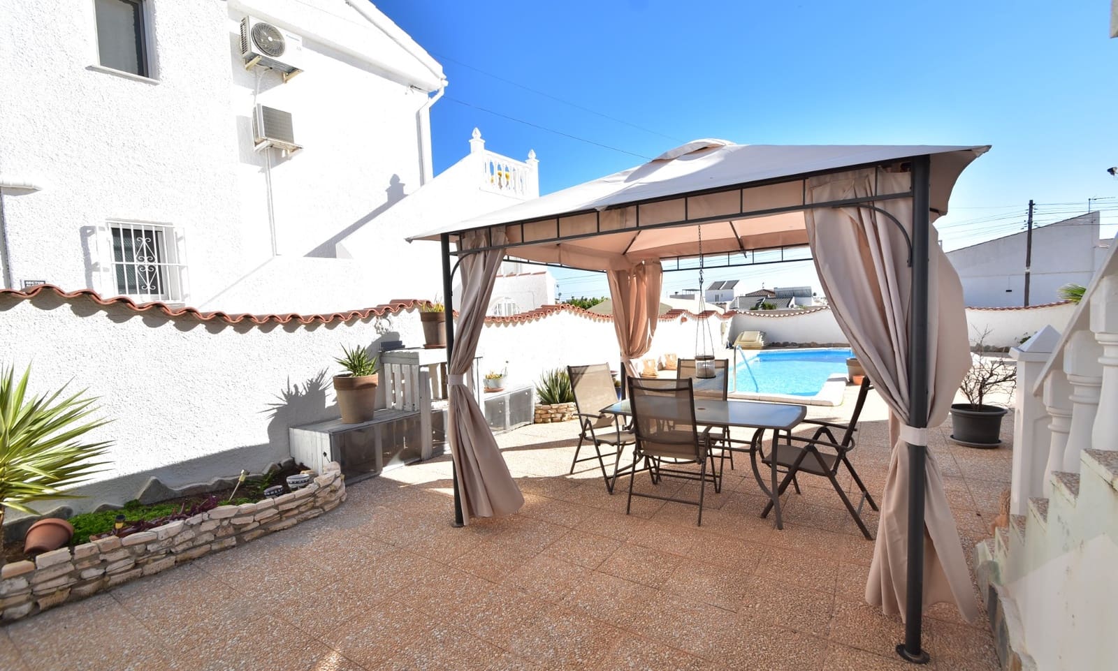 3 bedroom Villa for sale in Ciudad Quesada with pool - € 375,000 (Ref: 9626590)