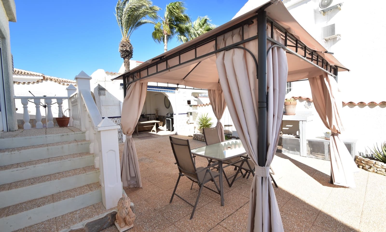 3 bedroom Villa for sale in Ciudad Quesada with pool - € 375,000 (Ref: 9626590)